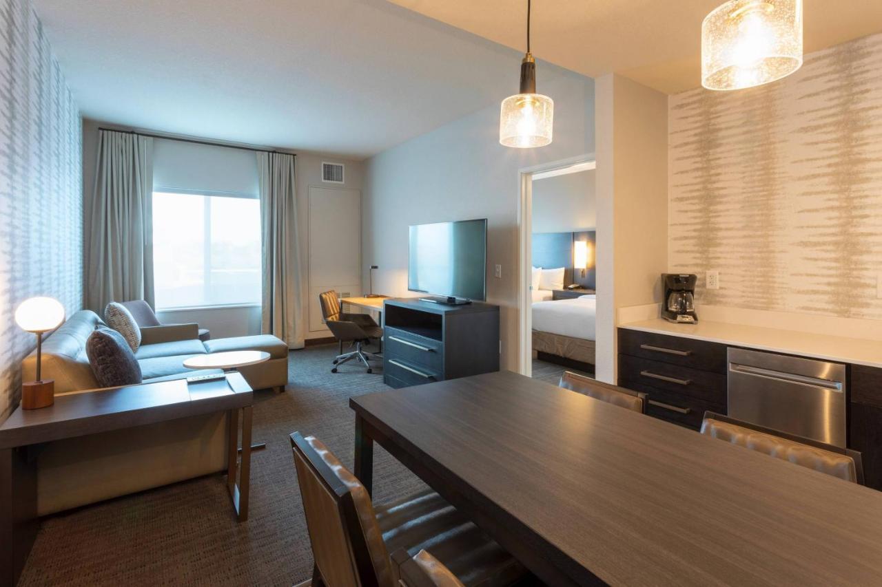 Residence Inn Minneapolis Maple Grove/Arbor Lakes Экстерьер фото